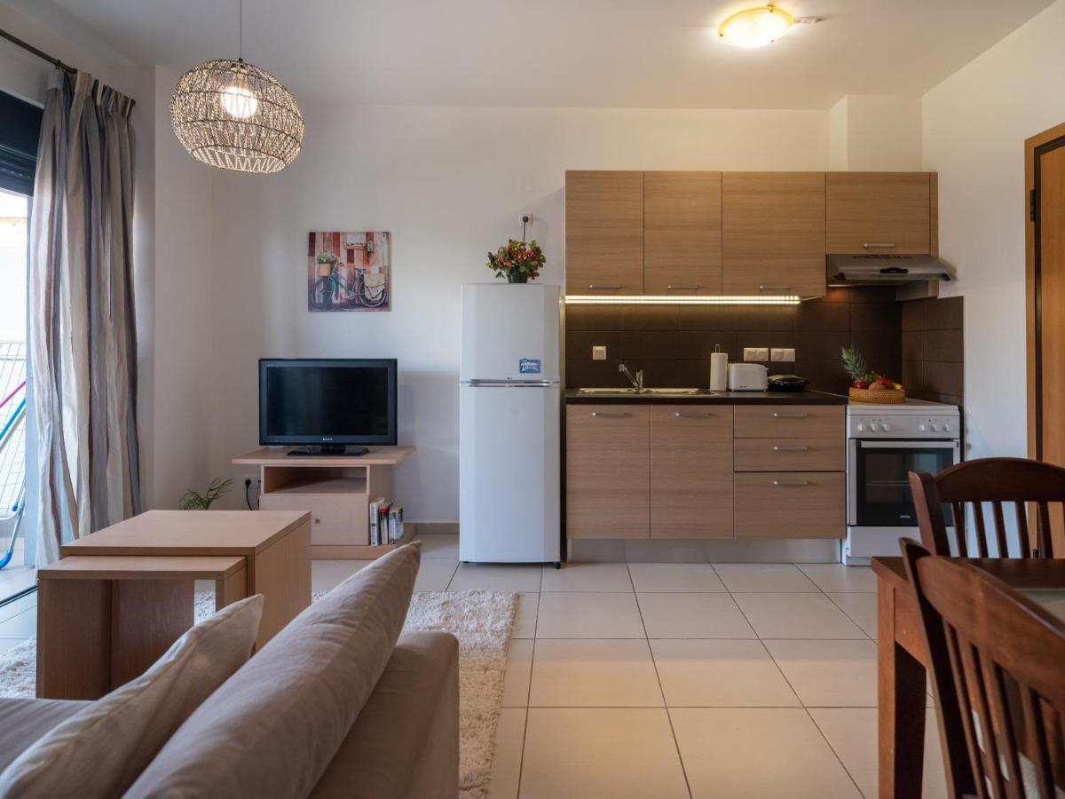 Onyx City Center Apartment With Parking كاندية المظهر الخارجي الصورة